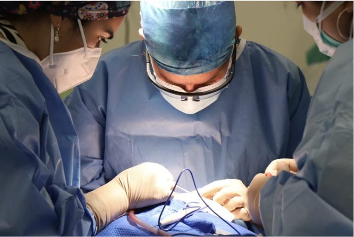 lasik surgery operation
